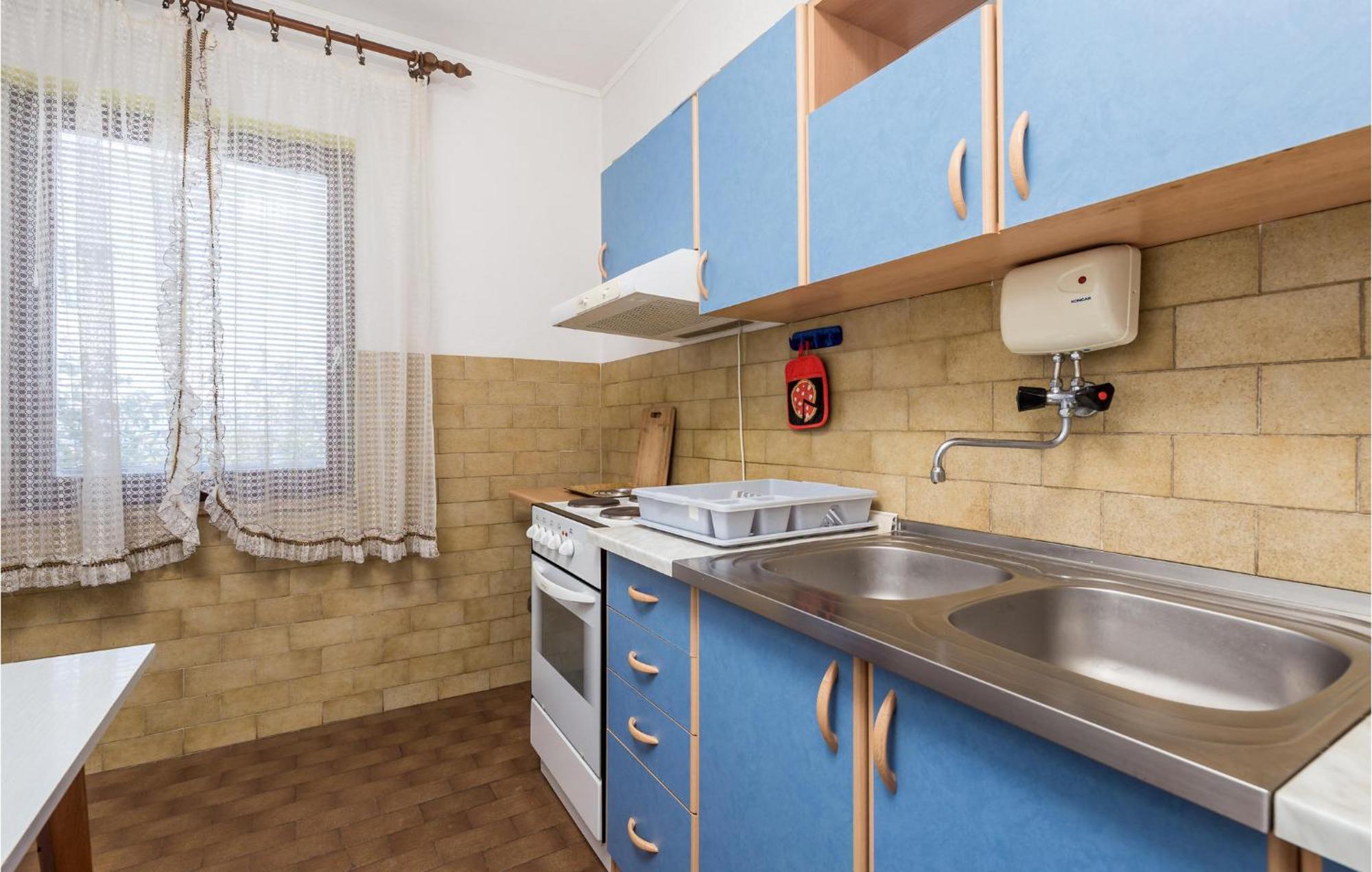 Amazing Apartment In Senj With House Sea View מראה חיצוני תמונה