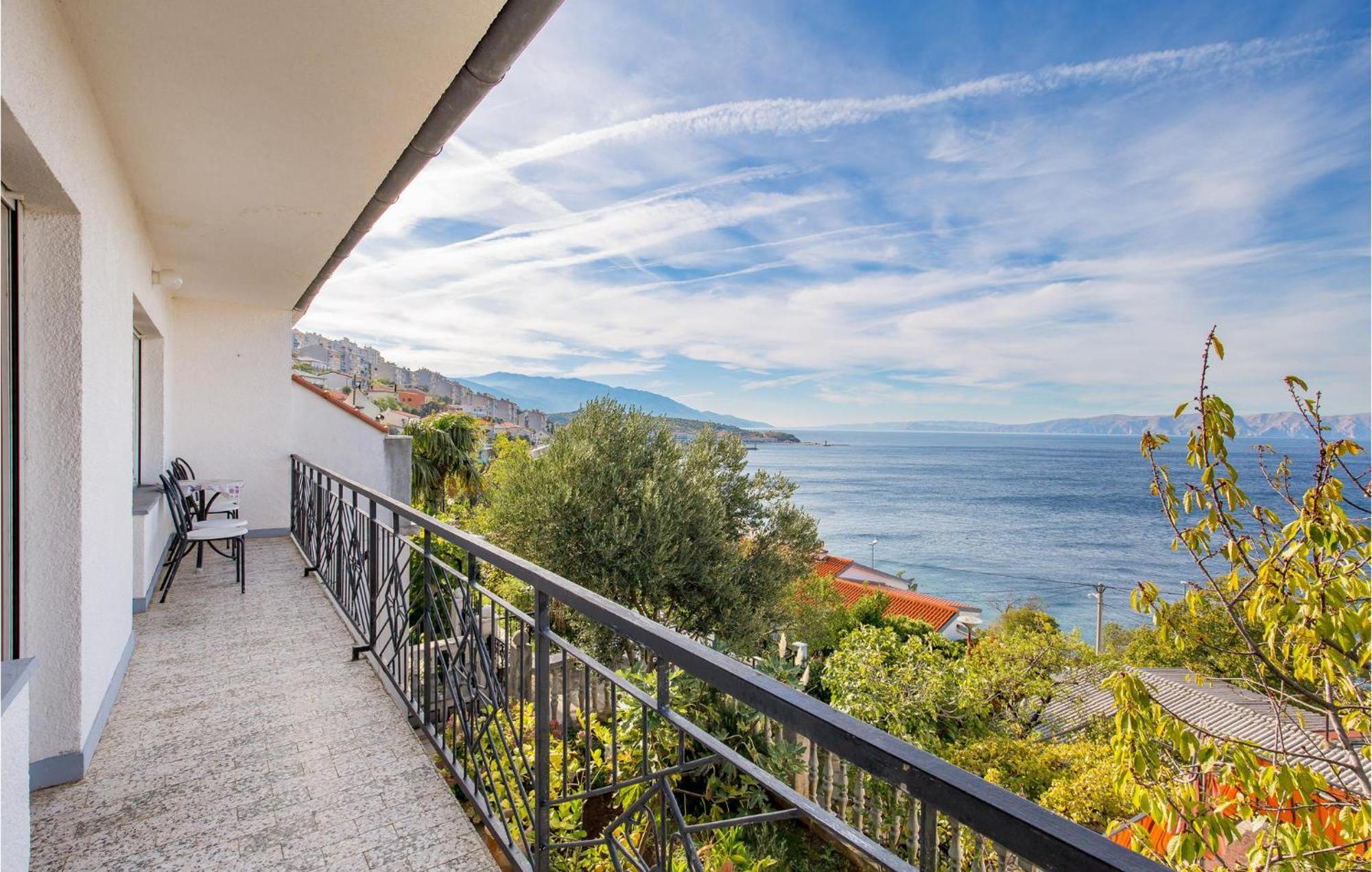 Amazing Apartment In Senj With House Sea View מראה חיצוני תמונה