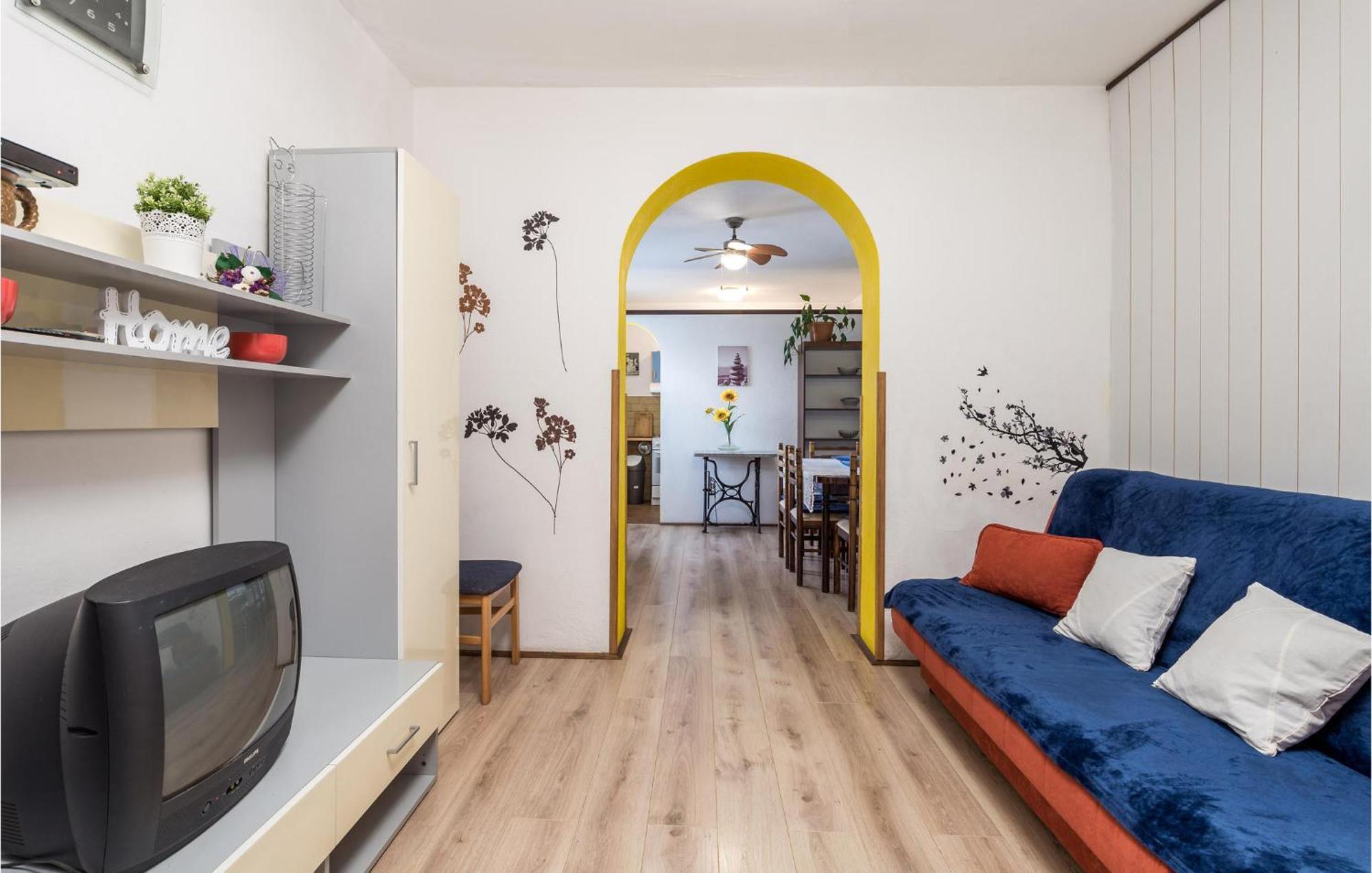 Amazing Apartment In Senj With House Sea View מראה חיצוני תמונה